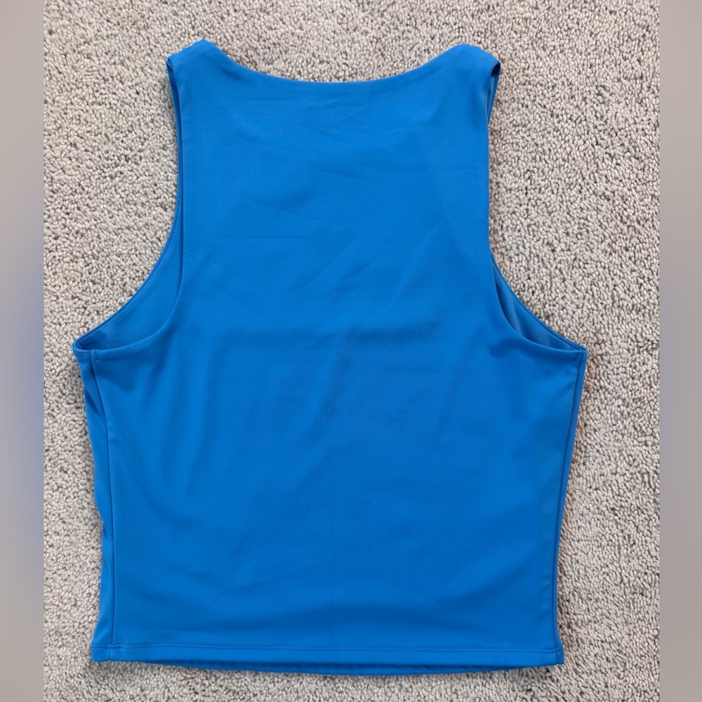 Express Compression Cropped Tank - image 2
